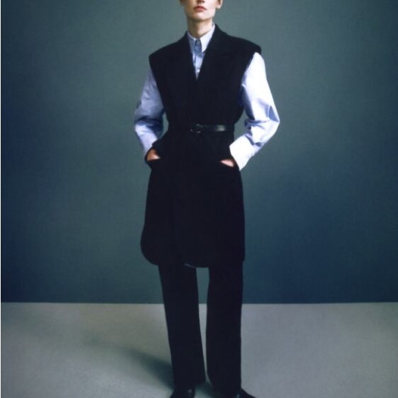 NEW ZARA WOOL BLEND SHOULDER PAD VEST XS - Picture 9 of 12